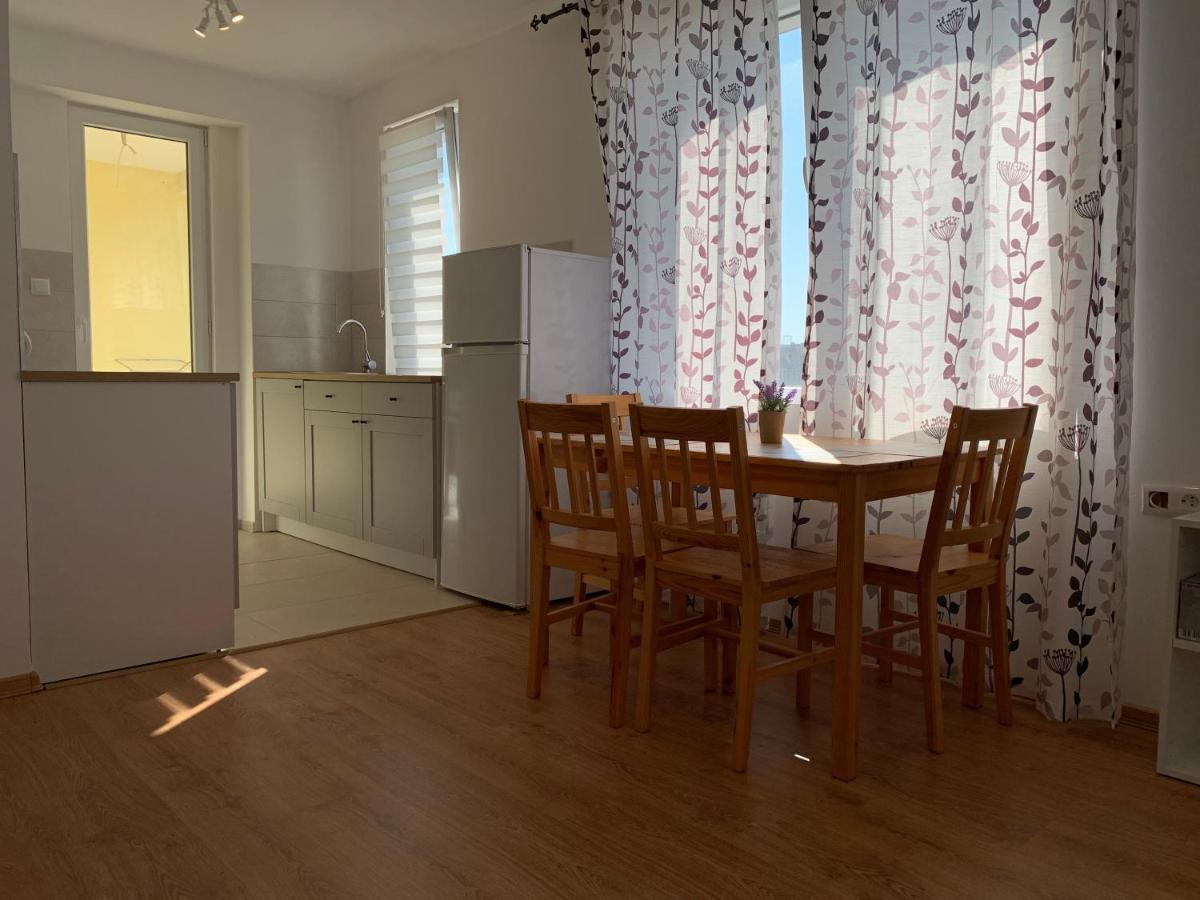 Byala Friendy Sea Apartaments Eksteriør billede