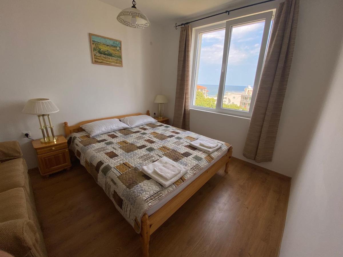 Byala Friendy Sea Apartaments Eksteriør billede